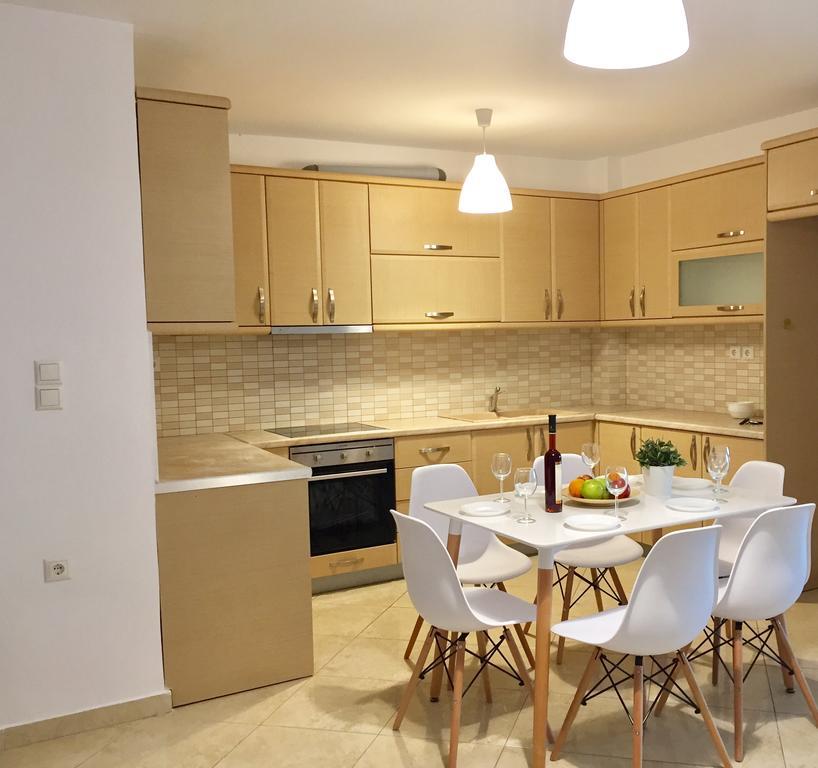Sea And Sun Apartments Sarande Phòng bức ảnh