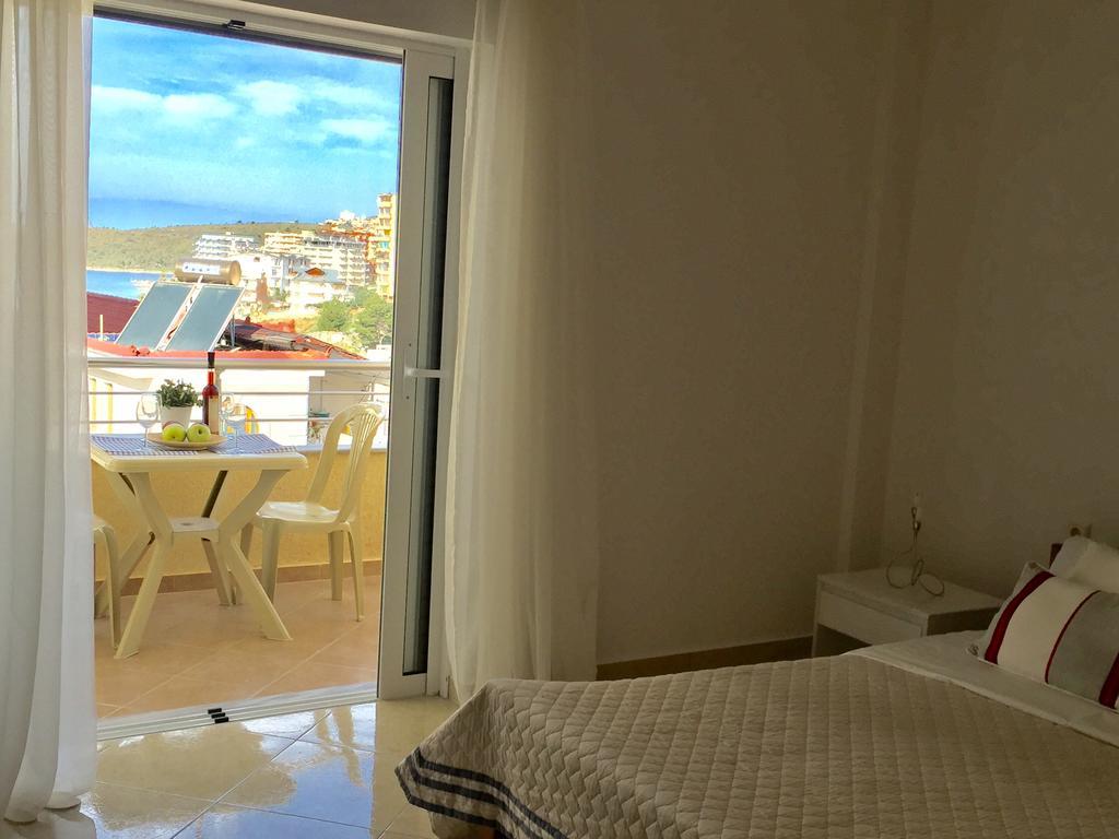 Sea And Sun Apartments Sarande Ngoại thất bức ảnh
