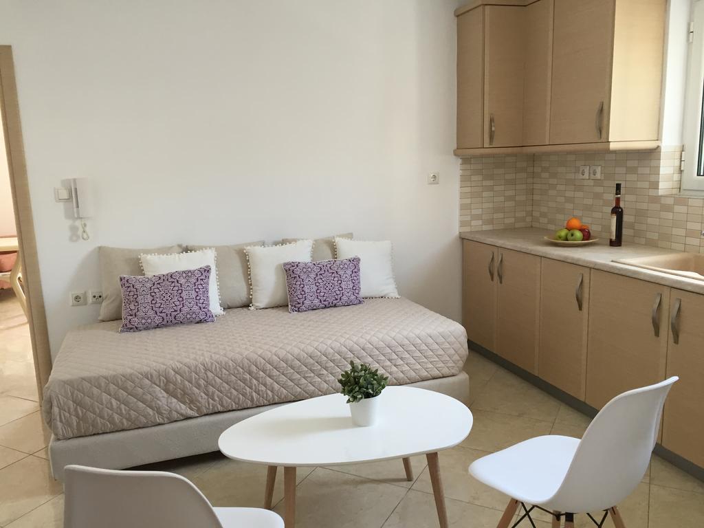 Sea And Sun Apartments Sarande Ngoại thất bức ảnh