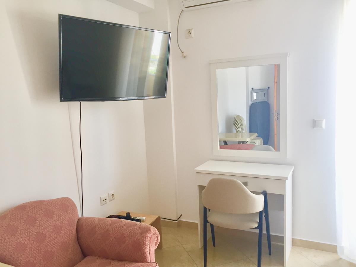 Sea And Sun Apartments Sarande Ngoại thất bức ảnh