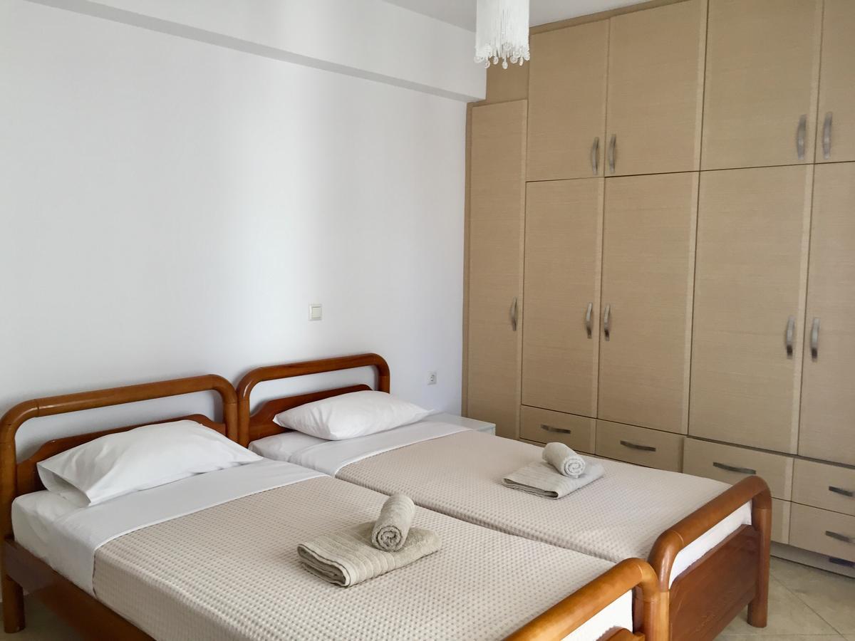 Sea And Sun Apartments Sarande Ngoại thất bức ảnh